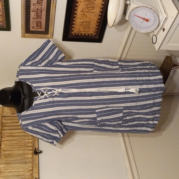 Mud Pie Dresses & Skirts - 🟢 8oz (62) mud pie blue ,white  striped  pocket dress